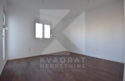 /c_images/thumb_3454615_2_10821_KAlZ_Prodaja_Stan_Podgorica.jpg