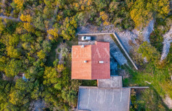 /c_images/thumb_3469776_2_1709899869_jadranovo-kuca-u-rough-bau-3.jpg