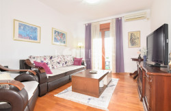 /c_images/thumb_3471759_2_odgorica-preko-morace-for-rent-three-bedroom-apartment-2.jpg