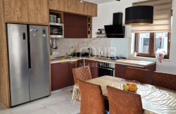 /c_images/thumb_3481640_1_1738317473_porec-16.jpg