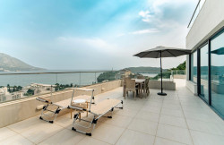 /c_images/thumb_3490277_1_-image-site-8-agency-bokarealty-img-ox0gsrr6u3-terrace-1.jpg