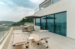 /c_images/thumb_3490277_4_-image-site-8-agency-bokarealty-img-rue3fc7fxs-terrace-2.jpg