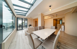 /c_images/thumb_3490282_3_ge-site-8-agency-bokarealty-img-6cmzectn6y-living-room-1.jpg