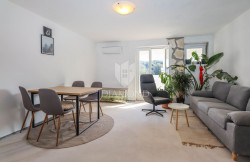 /c_images/thumb_3490462_1_1738932556_apartment-for-tourisam-for-sale-2.jpg