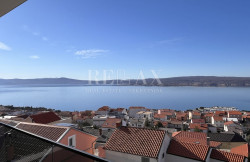 /c_images/thumb_3491552_3_1738919295_crikvenica-pogled-3.jpg