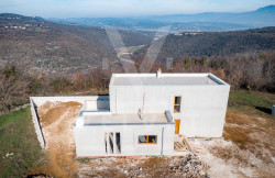 /c_images/thumb_3491556_2_1738932864_20250207-dji_0330.jpg