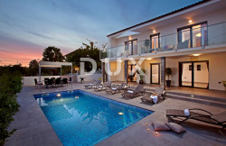 /c_images/thumb_3491855_1_1739004541_croatia-istria-real-estate-for-sale-461.jpg