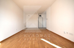 /c_images/thumb_3493030_2_11070_plVj_Izdavanje_Stan_Podgorica.jpg