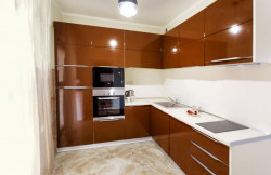 /c_images/thumb_3494122_2_on-image-site-8-agency-bokarealty-img-3rtuopdck4-kitchen.jpg