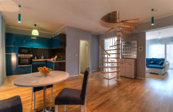 /c_images/thumb_3494132_1_ge-site-8-agency-bokarealty-img-gyjuaiuhg4-living-room-1.jpg