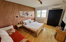 /c_images/thumb_3494344_1_apartmani-beograd-zemun-apartman-nena-zemun2.jpg