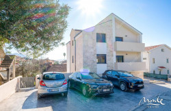 /c_images/thumb_3498016_1_ency-monteonline-img-o5634aprh3-apartament-2-sp-tivat-15.jpg