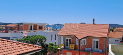 /c_images/thumb_3499062_2_1752493574_nekretnine-vodice-stan-na-mirnoj-lokaciji-2.jpg