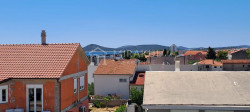 /c_images/thumb_3499062_3_1752493571_nekretnine-vodice-stan-na-mirnoj-lokaciji-1.jpg