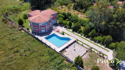 /c_images/thumb_3500332_1_Spratna-kuca-sa-bazenom-340m2-Jastreb-Danilovgrad-1-of-6.jpg