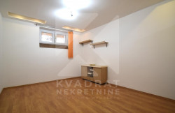 /c_images/thumb_3504177_2_11179_dIYg_Prodaja_Stan_Podgorica.jpg