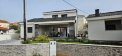 /c_images/thumb_3507763_1_ern-house-for-sale-Zadar-Biograd-area-Croatia-21-300x139.jpg