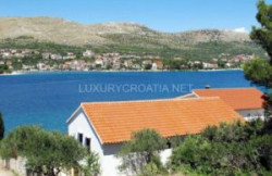 /c_images/thumb_3507765_1_-house-for-sale-Sibenik-Primosten-area-Croatia-7-300x225.jpg
