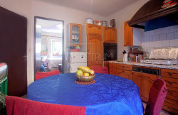 /c_images/thumb_3509640_1_novigrad-apartment-for-renovation-in-the-old-town-center.jpg