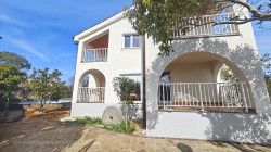 /c_images/thumb_3511110_2__apartman_u_novogradnji_s_bazenom_i_okucnicom_prodaja_01.jpg