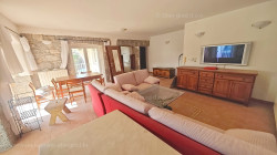 /c_images/thumb_3513930_1_lica_namjesten_apartman_u_prizemlju_s_bazenom_prodaja_08.jpg