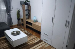 /c_images/thumb_3520442_2_.php-action-image-site-8-agency-kvadrat-img-ef8iw8zapq-2.jpg