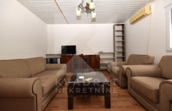 /c_images/thumb_3520840_1_11309_TNQW_Izdavanje_Stan_Podgorica.jpg
