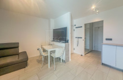 /c_images/thumb_3523984_4_vigrad-gebiet-renovierte-wohnung-350-m-vom-meer-entfernt.jpg