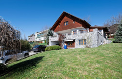 /c_images/thumb_3526237_1_property_image_1o08mynmp7_20250322061030.jpg