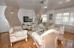 /c_images/thumb_3527088_2_2963_WXWD_Izdavanje_Stan_Podgorica.jpg