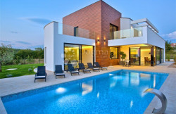/c_images/thumb_3529275_1_1639333671_villa-aria-visnjan-37-1024x683.jpg