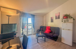 /c_images/thumb_3529317_2_anova-appartamento-con-vista-mare-in-posizione-ricercata.jpg