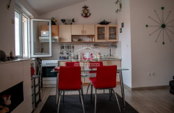 /c_images/thumb_3530349_3__novalja-gaj-apartman-49m2-2-kat-pogled-more-parking-145.jpg