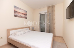 /c_images/thumb_3530705_1_apartment-for-rent-central-point-two-three-big-fashion-1.jpg