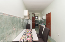 /c_images/thumb_3533191_2_avanje-blok-9-podgorica-one-bedroom-apartment-for-rent-4.jpg