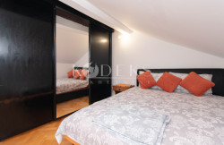 /c_images/thumb_3534600_3_city-center-three-bedroom-apartment-for-rent-podgorica-3.jpg