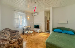 /c_images/thumb_3535476_1_43602655_novigrad-studio-apartman-u-starogradskoj-jezgri.jpg