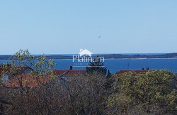 /c_images/thumb_3539858_3_peroj-apartman-drugom-katu-pogledom-more-slika-246514025.jpg