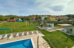 /c_images/thumb_3540702_4_283878_crikvenica-kuca-s-panoramskim-pogledom-na-more-15.jpg