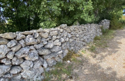 /c_images/thumb_3541156_2_1744274479_gradevinsko-zemljiste-prodaju-1.jpg