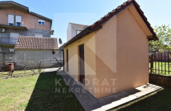 /c_images/thumb_3543143_4_11470_AdgX_Prodaja_Kuca_Podgorica.jpg