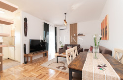 /c_images/thumb_3548565_1_one-bedroom-apartment-for-rent-1.maj-delta-big-fashion-1.jpg