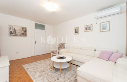 /c_images/thumb_3548567_2_of-montenegro-two-bedroom-apartment-for-rent-podgorica-3.jpg