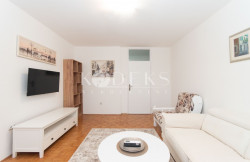 /c_images/thumb_3548567_3_of-montenegro-two-bedroom-apartment-for-rent-podgorica-4.jpg