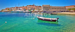 /c_images/thumb_3550519_1_1712842868_top-5-outdoor-activities-in-croatia.jpg