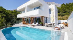 /c_images/thumb_3550569_1_1707158710_luxury_villas_in_croatia_50.jpg