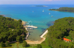 /c_images/thumb_3552876_1_1745864102_molat-beach-1-l.jpg