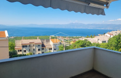 /c_images/thumb_3553742_1_1745930832_kostrena-dvoetazni-stan-s-bazenom-848260.jpg
