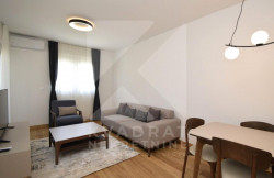/c_images/thumb_3554926_2_4954_fylV_Izdavanje_Stan_Podgorica.jpg