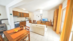 /c_images/thumb_3555026_2_mni_apartman_s_okucnicom_na_odlicnoj_lokaciji_prodaja_03.jpg